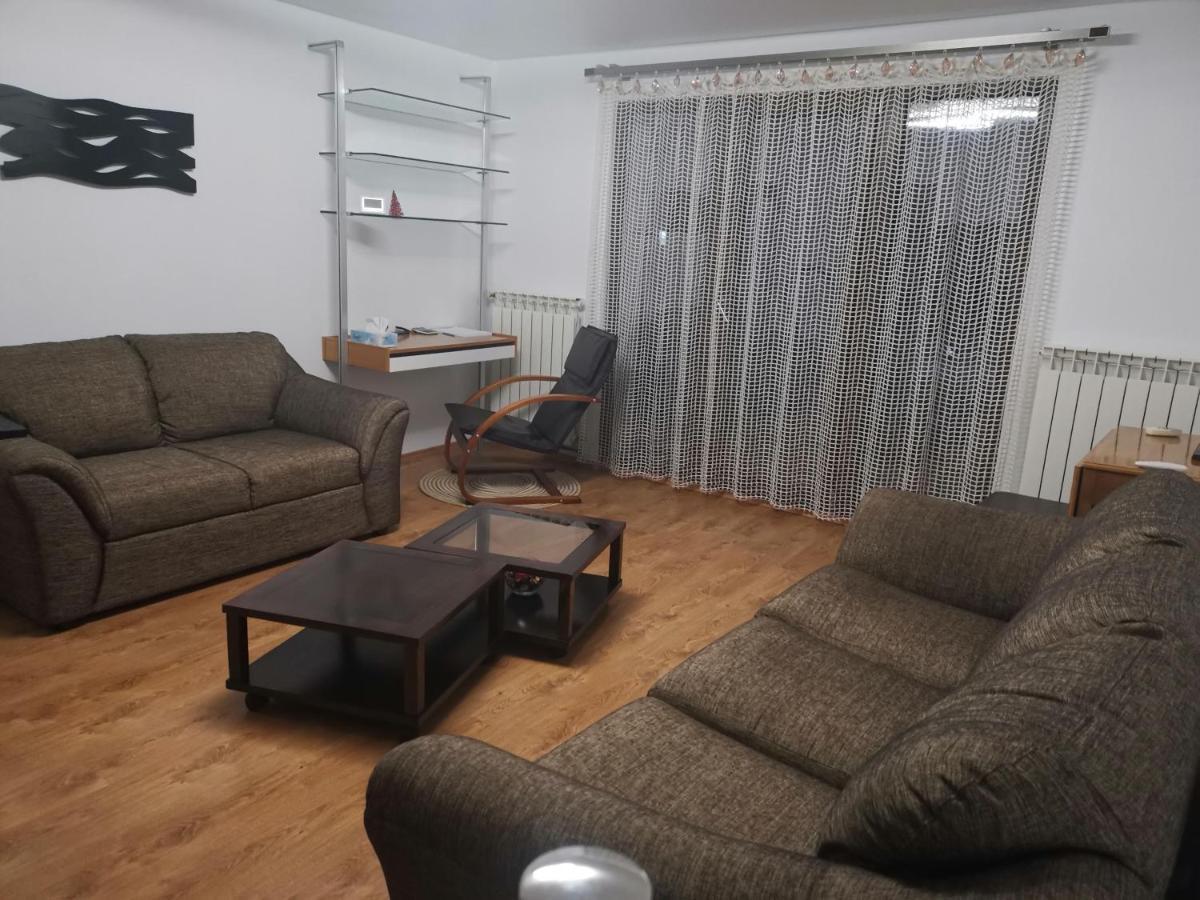 Arka Apartment كرايوفا المظهر الخارجي الصورة