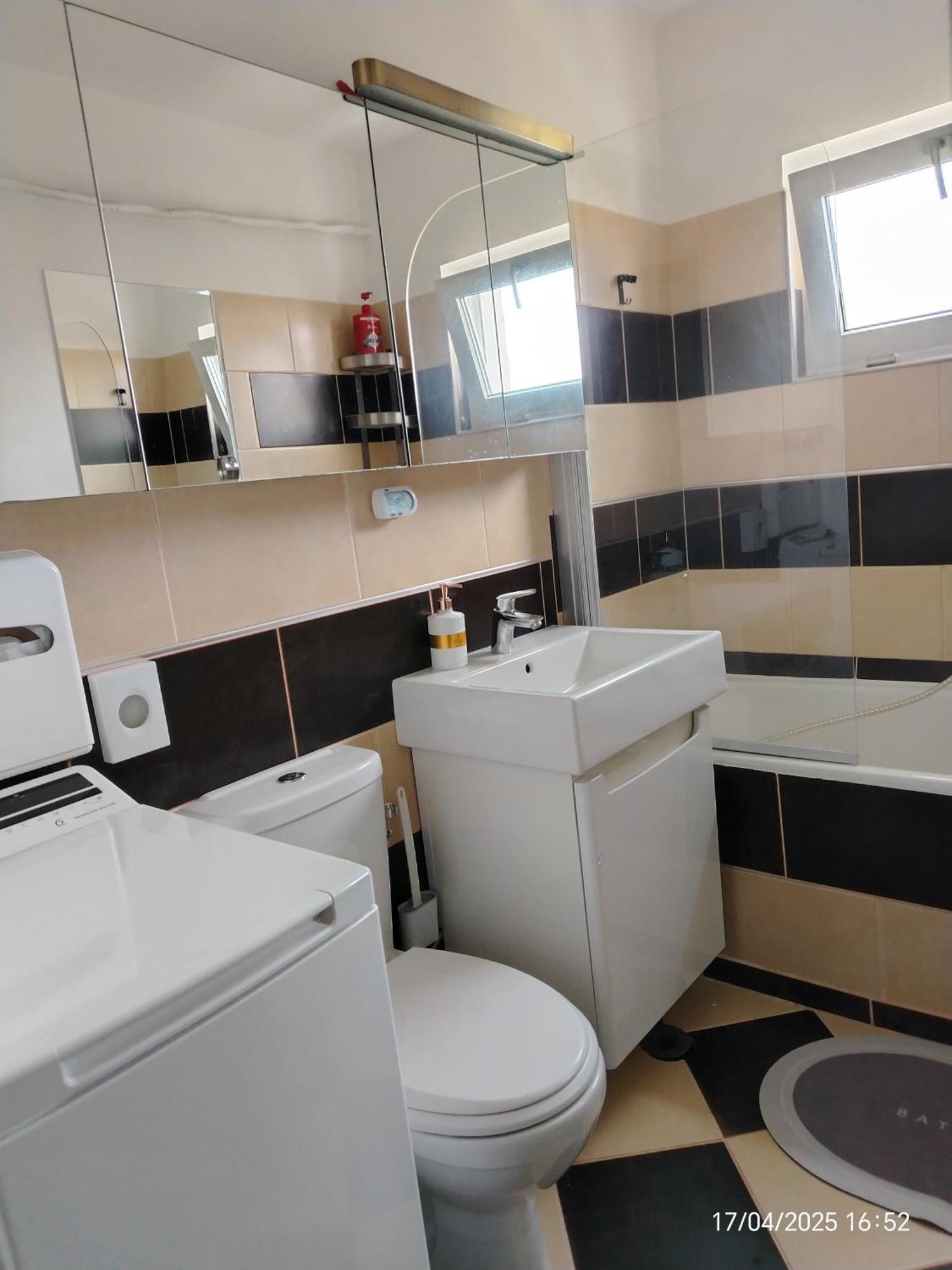 Arka Apartment كرايوفا المظهر الخارجي الصورة